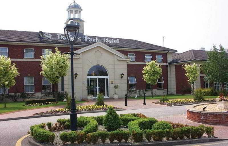 St Davids Park Hotel Chester Eksteriør billede